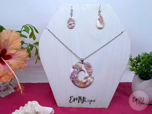 [PA55.0005] Parure blanche et multicolore